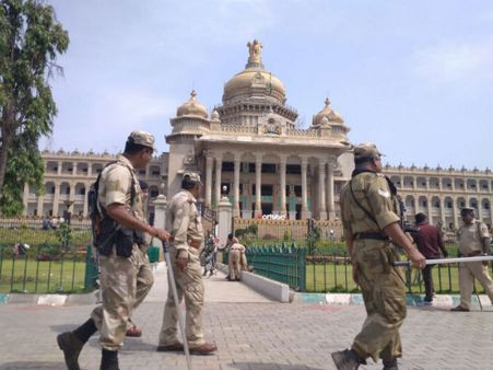 ವಿಶ್ವಾಸ ಮತ ಯಾಚನೆ: ದಿನದ 14 ಪ್ರಮುಖ ಬೆಳವಣಿಗೆ