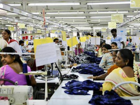 ಹೊಸ ಸರ್ಕಾರದ ಮುಂದೆ ಬೇಡಿಕೆ ಇಡಲು ಮುಂದಾದ ಗಾರ್ಮೆಂಟ್ಸ್ ನೌಕರರು