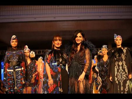 ಫ್ಯಾಶನ್ ವೀಕ್ ನಲ್ಲಿ ಹೆಜ್ಜೆ ಹಾಕಿದ ಕೃತಿ, ಶ್ರೀಶಾಂತ್