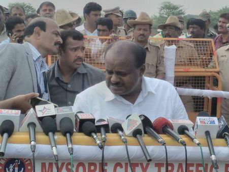 ಸಿದ್ದರಾಮಯ್ಯನವರ ಪಾತ್ರ ಎರಡು ದಿನಗಳಲ್ಲಿ ತಿಳಿಯಲಿದೆ: ಎಚ್ ಡಿಕೆ