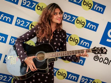 ಬಿಗ್ ಎಫ್ಎಂ ಪಟ್ ಪಟಾಕಿ ಶ್ರುತಿಗೆ ಪ್ರಶಸ್ತಿಗಳ ಸುರಿಮಳೆ