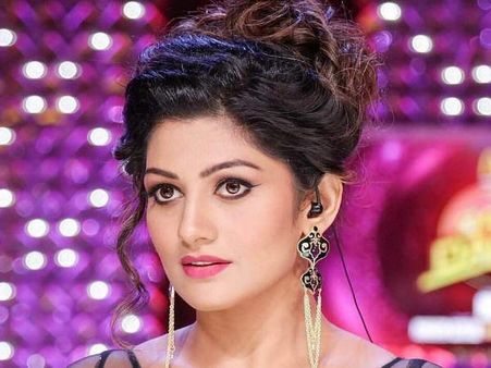 ಸಾಮಾಜಿಕ ಮಾಧ್ಯಮದಲ್ಲಿ ಟ್ರೆಂಡಿಂಗ್ ಆಗಿರುವ ರಾಧಿಕಾ ಯಾರು?