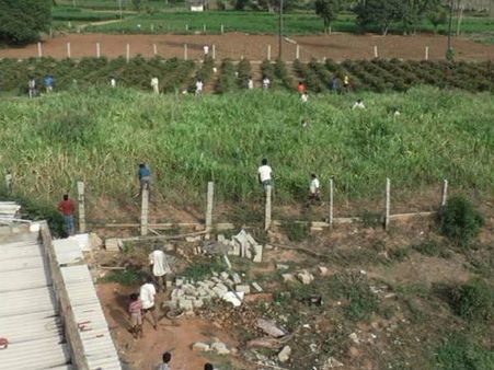 ಕೊಡಗುರ್ಕಿ ಗ್ರಾಮಕ್ಕೆ ಬಂದದ್ದು ಮಕ್ಕಳ ಕಳ್ಳಿಯೋ, ಭಿಕ್ಷುಕಿಯೋ..?