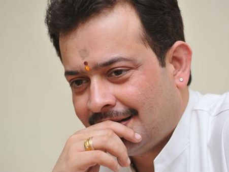 ಗುಂಡುಹಾರಿಸಿಕೊಂಡು ಮಧ್ಯಪ್ರದೇಶದ ಬಯ್ಯುಜಿ ಮಹಾರಾಜ್ ಆತ್ಮಹತ್ಯೆ