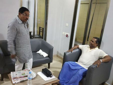 ಮಹತ್ವ ಪಡೆದುಕೊಂಡ ಸಿದ್ದರಾಮಯ್ಯ-ಪರಮೇಶ್ವರ್ ರಹಸ್ಯ ಮಾತುಕತೆ