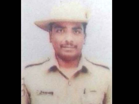 ಸರಗಳ್ಳನನ್ನು ಹಿಡಿದ ಪೇದೆಗೆ ಒಂದು ತಿಂಗಳ ರಜೆ ಜೊತೆ ಹಲವು ಇನಾಮು