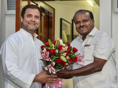 ಡಿಬೇಟ್ : ಎಲ್ಲದಕ್ಕೂ ಕುಮಾರಸ್ವಾಮಿ ಹೈಕಮಾಂಡ್ ಒಪ್ಪಿಗೆ ಪಡೆಯಬೇಕಾ? 