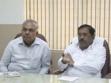 ಜಯನಗರದಲ್ಲಿ ಬಿಜೆಪಿಯನ್ನು ಸೋಲಿಸಲು ಏದುಸಿರುಬಿಟ್ಟ ಮೈತ್ರಿಕೂಟ