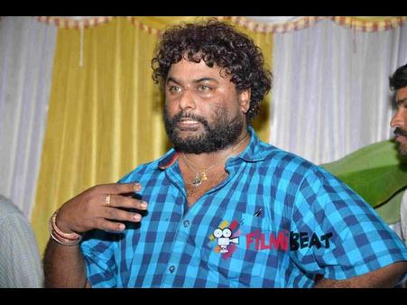 ನೀವೇ ನನ್ನನ್ನು ಹುಡುಕಿಕೊಂಡು ಬರ್ತೀರಿ ಅಂದ್ರು ಹುಚ್ಚ ವೆಂಕಟ್!