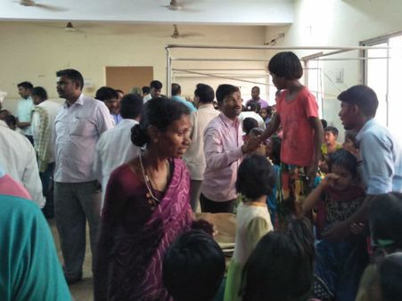 ರಾಮದುರ್ಗ: ಅಕ್ಷರ ದಾಸೋಹ ಊಟ ಸೇವಿಸಿ 60 ವಿದ್ಯಾರ್ಥಿಗಳು ಅಸ್ವಸ್ಥ