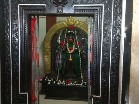 ನೇಗಿನಹಾಳ ಗ್ರಾಮದಲ್ಲಿ ಬನಶಂಕರಿ ದೇವಿಯ ಚಿನ್ನಾಭರಣ ಕದ್ದ ಖದೀಮರು