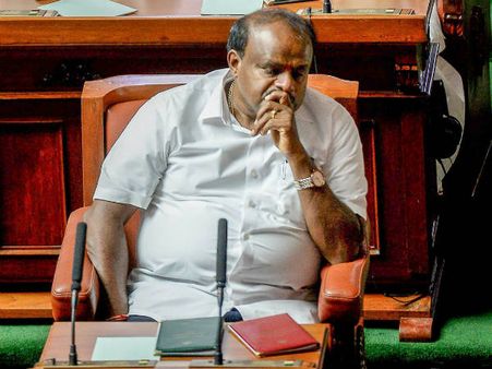 ಬಜೆಟ್ ಕುರಿತ ಆರೋಪಕ್ಕೆ ಸದನದಲ್ಲಿ ಉತ್ತರ ಕೊಟ್ಟ ಕುಮಾರಸ್ವಾಮಿ