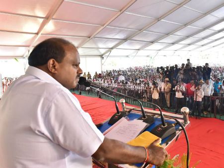 ದಣಿಯದ ಕುಮಾರಸ್ವಾಮಿ, ಚುರುಕುಗೊಳ್ಳುತ್ತಿರುವ ಆಡಳಿತ ಯಂತ್ರ