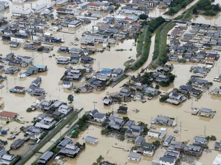 ಭೀಕರ ಪ್ರವಾಹಕ್ಕೆ ತತ್ತರಿಸಿದ ಸೂರ್ಯ ಉದಯಿಸುವ ನಾಡು!