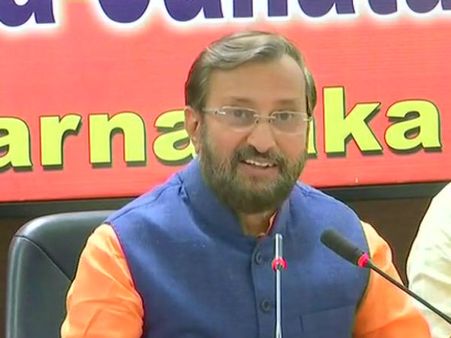 ವರ್ಷದಲ್ಲಿ ಎರಡು ಬಾರಿ ನೀಟ್, ಜೀ ಪರೀಕ್ಷೆ: ಜಾವಡೇಕರ್