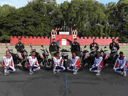 ಕಾರ್ಗಿಲ್ ವಿಜಯೋತ್ಸವಕ್ಕಾಗಿ ಬೆಂಗಳೂರು-ಕಾರ್ಗಿಲ್ ಬೈಕ್ ಪ್ರಯಾಣ