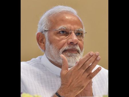 ಅಧಿವೇಶನದ ನಡುವೆಯೇ ನರೇಂದ್ರ ಮೋದಿ ವಿದೇಶ ಪ್ರವಾಸ ಶುರು