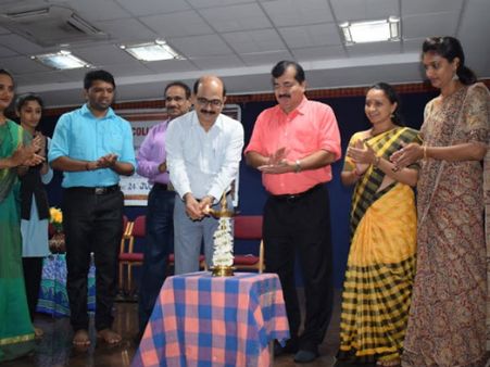 ಡಿಜಿಟಲ್ ಮಾಧ್ಯಮಗಳಲ್ಲಿ ಹೆಚ್ಚಿನ ಅವಕಾಶಗಳಿವೆ: ಹಿರಿಯ ಪತ್ರಕರ್ತ ಕುಮಾರನಾಥ್