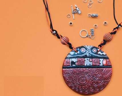 ಮಹಿಳೆಯರೇ! ಜ್ಯುವೆಲ್ಲರಿ ತಯಾರಿಸುವ ಕಲೆ ಉಚಿತವಾಗಿ ಕಲಿಯಿರಿ