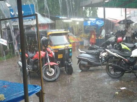 ಕರಾವಳಿಯಲ್ಲಿ ಮುಂದಿನ 48 ಗಂಟೆಗಳಲ್ಲಿ ಭಾರೀ ಮಳೆ ಸಾಧ್ಯತೆ