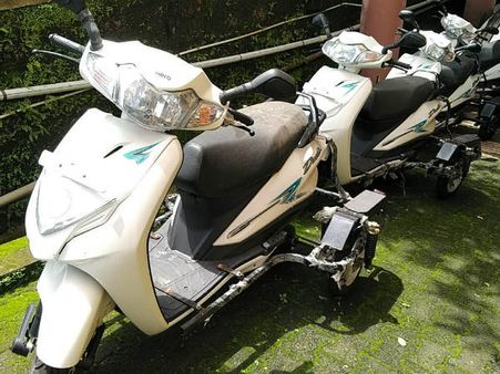 ದಕ್ಷಿಣ ಕನ್ನಡ ಜಿಪಂನಲ್ಲಿ ಧೂಳು ಹಿಡಿಯುತ್ತಿವೆ ಅಂಗವಿಕಲರ ವಾಹನಗಳು!