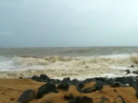 ಮಂಗಳೂರು: ತೀವ್ರಗೊಂಡ ಕಡಲ್ಕೊರೆತಕ್ಕೆ 14 ಮನೆಗಳು ಧ್ವಂಸ