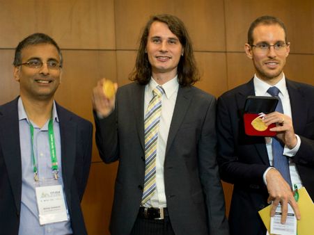 ಭಾರತ ಮೂಲದ ಅಕ್ಷಯ್‌ಗೆ 'ಗಣಿತದ ನೊಬೆಲ್' ಫೀಲ್ಡ್ಸ್ ಮೆಡಲ್ಸ್ ಗೌರವ