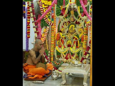 ಕಾಶೀಮಠಾಧೀಶರ ಚಾತುರ್ಮಾಸ್ಯ ವ್ರತ ತಿರುಮಲದಲ್ಲಿ ಆರಂಭ