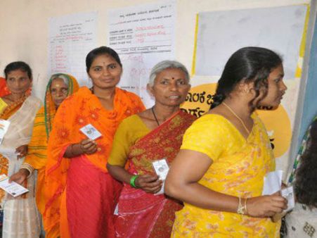 ಮೈಸೂರು ಪಾಲಿಕೆ ಚುನಾವಣೆ: ಮತದಾರರಿಂದ ನೀರಸ ಪ್ರತಿಕ್ರಿಯೆ