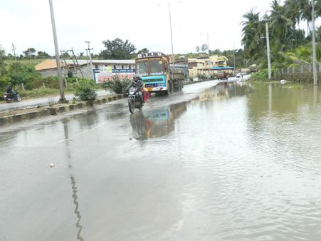 ನಂಜನಗೂಡಿನ ರಾಷ್ಟ್ರೀಯ ಹೆದ್ದಾರಿ ಮತ್ತೆ ಬಂದ್ ಆಗುವ ಭಯ!