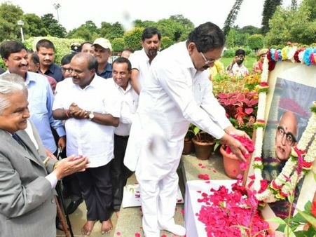 ಕರುಣಾನಿಧಿ ಸದಾ ಯುಪಿಎ ಸರ್ಕಾರದ ಸಂಗಾತಿ: ಪರಮೇಶ್ವರ್ ಬಣ್ಣನೆ