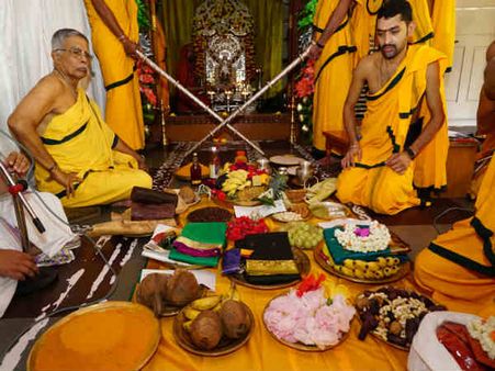 ಶ್ರೀಕರಾರ್ಚಿತ ಶ್ರೀರಾಮದೇವರಿಗೆ ಸಾಮ್ರಾಜ್ಯ ಪಟ್ಟಾಭಿಷೇಕ