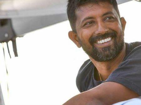 ಅಲೆಯ ಅಬ್ಬರಕ್ಕೆ ಸಿಕ್ಕರೂ ಬದುಕಿಬಂದ ಕಮಾಂಡರ್ ಅಭಿಲಾಶ್!