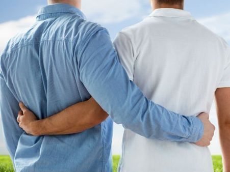 ಲೈಂಗಿಕ ಸಂಪರ್ಕಕ್ಕೆ ಒತ್ತಾಯಿಸಿದ್ದಕ್ಕೆ ಸಲಿಂಗಿ ಸಂಗಾತಿಗೆ ಚಾಕು ಇರಿತ