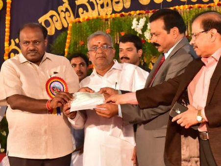 ಮೈಸೂರಲ್ಲಿ ಜನಮನ ಸೆಳೆದ ಛಾಯಾಚಿತ್ರ ಪ್ರದರ್ಶನಕ್ಕೆ ಸಿಎಂ ಚಾಲನೆ