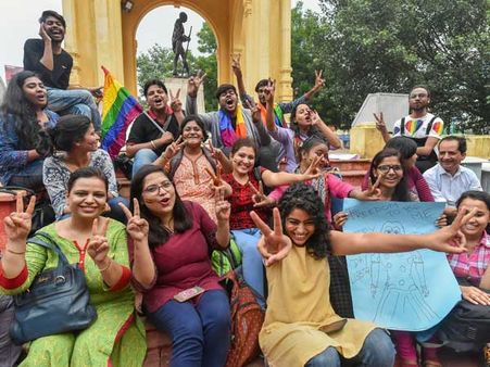 'ಸಲಿಂಗಿಗಳ ಪ್ರೇಮ, ಕಾಮ ಓಕೆ, ಮದುವೆ ಏಕೆ?'