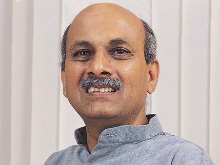 ಜಾರಕಿಹೊಳಿ ಸಹೋದರರನ್ನು ಬಿಜೆಪಿಗೆ ಸ್ವಾಗತಿಸಿದ ಪ್ರಭಾಕರ ಕೋರೆ