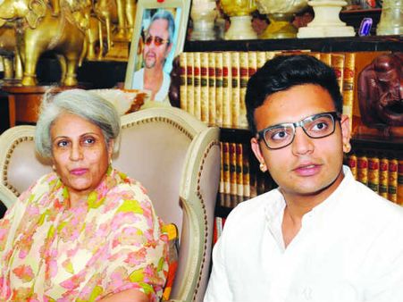 ಅಂಬಾರಿ ವಿಚಾರದ ಬಗ್ಗೆ ಅಮ್ಮನನ್ನೇ ಕೇಳಿ: ಯದುವೀರ್ ಒಡೆಯರ್