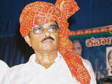 ಶಿವಮೊಗ್ಗ ಚುನಾವಣೆ ಪ್ರಚಾರ ಎಸ್.ಬಂಗಾರಪ್ಪ ಸುತ್ತ ಗಿರಕಿ ಹೊಡೆಯುತ್ತಿದೆ