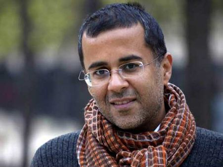 ಹೆಸರಾಂತ ಲೇಖಕ ಚೇತನ್ ಭಗತ್ ತಪ್ಪಿಗೆ ಕ್ಷಮೆ ಕೇಳಿದರೂ ಚರ್ಚೆ ನಿಂತಿಲ್ಲ