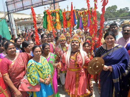 ಸರ್ಕಾರದಿಂದ ಮಹಿಳೆಯರಿಗಾಗಿ 25 ಸಾವಿರ ತುರ್ತುನಿಧಿ: ಸಚಿವೆ ಜಯಮಾಲಾ