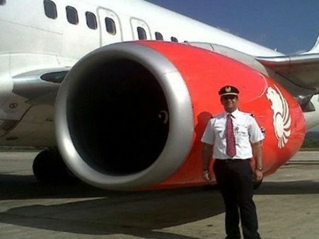 ಪತನವಾದ ಇಂಡೋನೇಷ್ಯಾ ವಿಮಾನದ ಪೈಲೆಟ್ ದೆಹಲಿಯವರು!