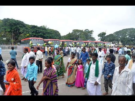 ಮೈಸೂರು ದಸರಾ: ಗ್ರಾಮೀಣ ಭಾಗದ ಜನರಿಗೆ ಕೆಎಸ್ ಆರ್ ಟಿಸಿಯಿಂದ ಬಂಪರ್ ಕೊಡುಗೆ