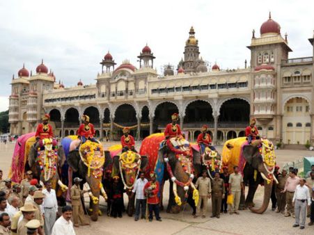 ದಸರಾ ಉದ್ಘಾಟನೆ, ವಿಜಯದಶಮಿ ಮೆರವಣಿಗೆಗೆ ಸಮಯ ನಿಗದಿ