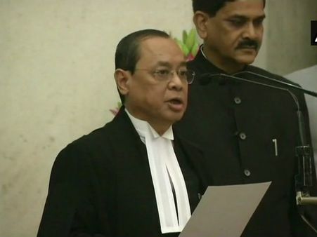 46ನೇ ಮುಖ್ಯ ನ್ಯಾಯಾಧೀಶರಾಗಿ ರಂಜನ್ ಗೊಗೊಯ್ ಪ್ರಮಾಣವಚನ ಸ್ವೀಕಾರ