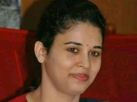 ಹಾಸನಾಂಬೆ ದರ್ಶನ: ಅಧಿಕಾರಿಗಳಿಗೆ ರೋಹಿಣಿ ಸಿಂಧೂರಿ ಕ್ಲಾಸ್‌