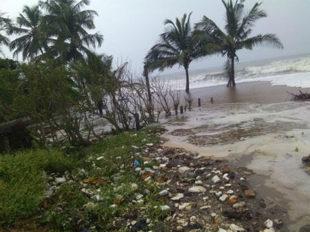 ಮಂಗಳೂರಿನಲ್ಲಿ ಏಕಾಏಕಿ ಪ್ರಕ್ಷುಬ್ಧಗೊಂಡ ಕಡಲು: ತಿತ್ಲಿ ಪ್ರಭಾವ?