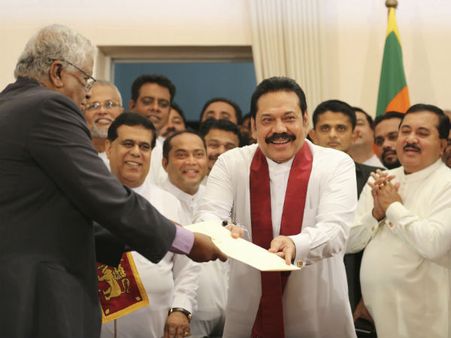 ಶ್ರೀಲಂಕಾ: ಪ್ರಧಾನಿ ಮನೆಯ ವಿದ್ಯುತ್ ಸಂಪರ್ಕವನ್ನೇ ಕಡಿತಗೊಳಿಸಿದ ಅಧ್ಯಕ್ಷ