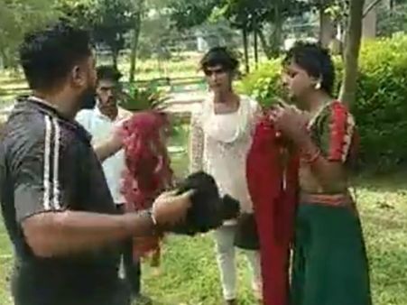 ನಕಲಿ ಮಂಗಳಮುಖಿಯರ ಅಸಲಿಯತ್ತು ಬಯಲು ಮಾಡಿದ ಸಾಮಾಜಿಕ ಕಾರ್ಯಕರ್ತ