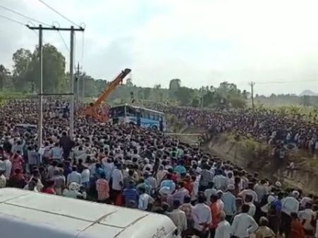 ಮಂಡ್ಯ ಬಸ್ ದುರಂತ: ದುಃಖ ವ್ಯಕ್ತಪಡಿಸಿದ ಪ್ರಧಾನಿ ಮೋದಿ, ರಾಹುಲ್ ಗಾಂಧಿ